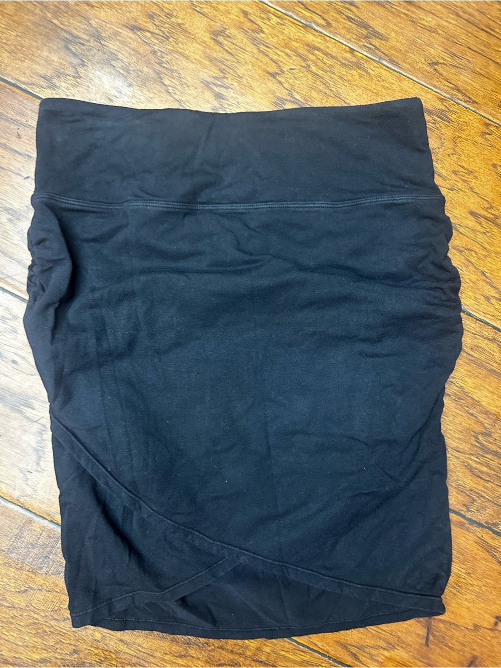 Athleta black athletic gym Kickback Skirt